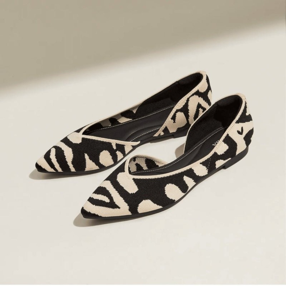 VIVAIA Melia Ecru Tiger Pointed Toe D'Orsay Knit Flats EU 39 US 8 NEW